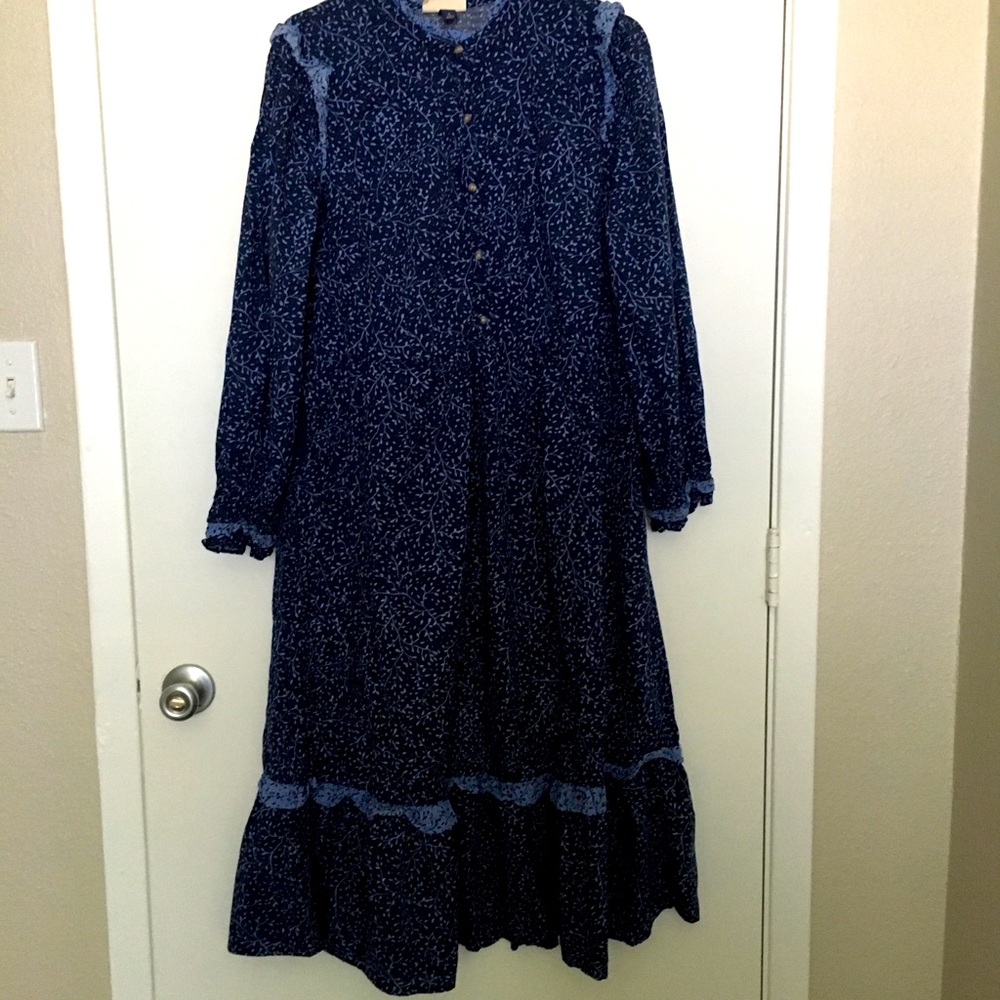 Navy midi dress NWOT